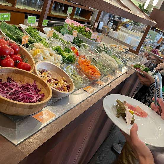 サラダバーにあると嬉しいもの🥗【ビュッフェ】