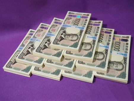 女性で年収1000万以上の職業ってなんですか？