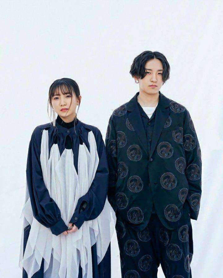 「そんなとこまで…」YOASOBI・Ayase〝タトゥーガッツリ〟ikuraも印象ガラリで驚きの声「昔と全然違う」「本人が気に入ってるなら良い」