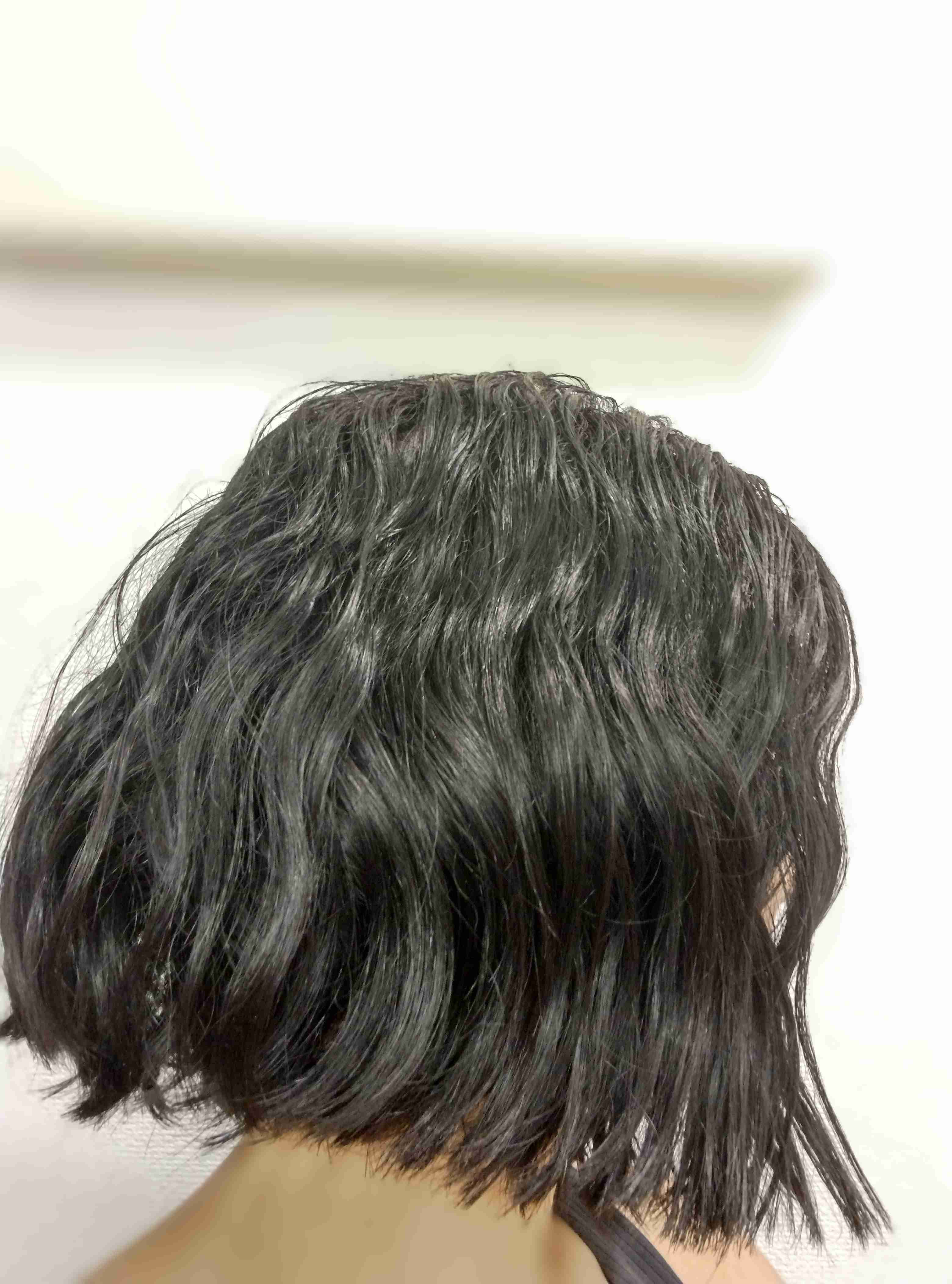 天然パーマを魅力に「クセ活」 脱・縮毛矯正 カールが無料は特権!?