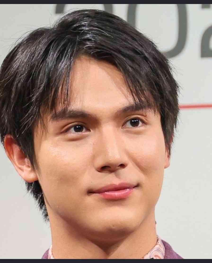 男性に生まれ変わったら、誰の顔になりたい？