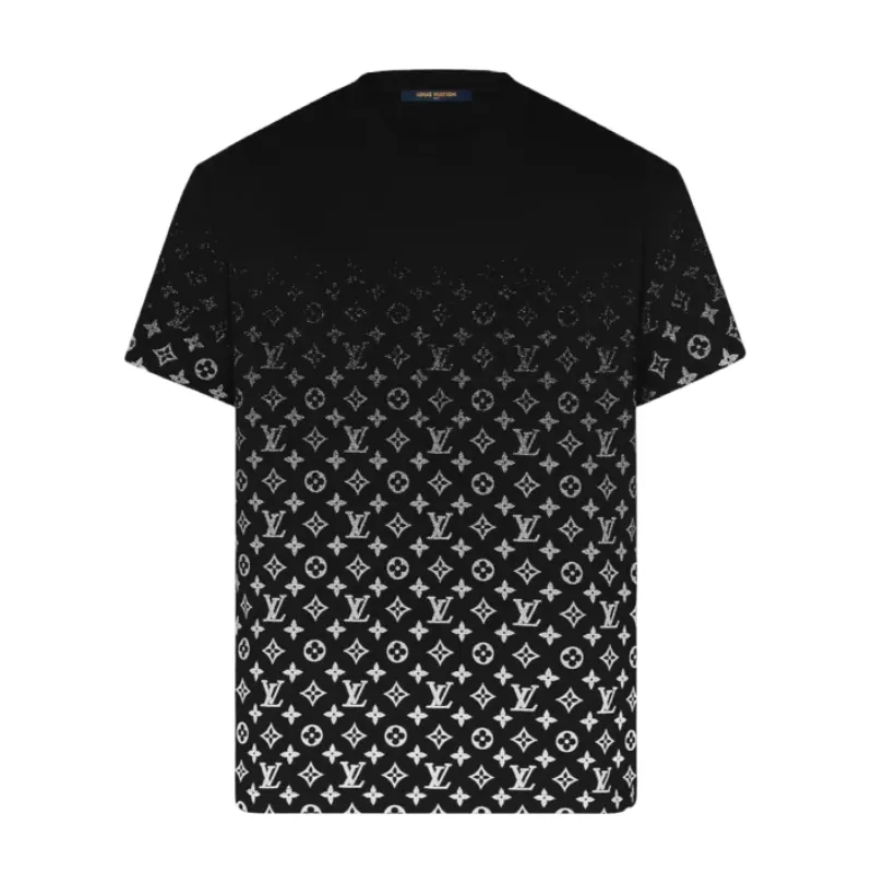 高い洋服を着た事がない