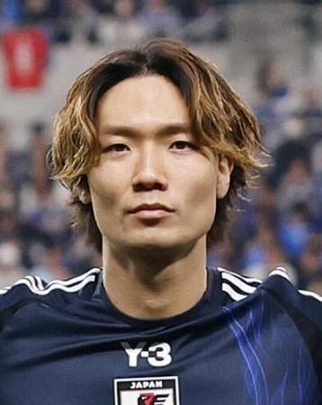 「都内でもドライブデート。結婚は…」川口春奈(31)&板倉滉(29)が真剣交際 「川口さんはオランダまで会いに」