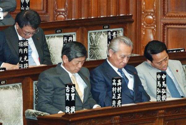 ゆいぴす、昼職労働対価に持論 「給料が見合ってない」
