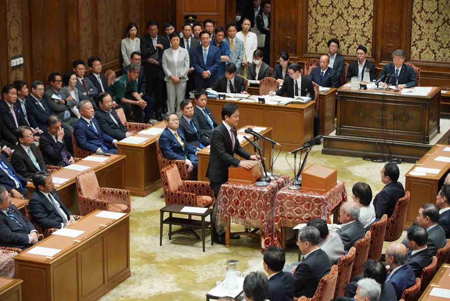 高市首相、消費税減税にこだわり「税率をぱっと下げる柔軟なシステム構築のチャンス」…野党は見直し求める