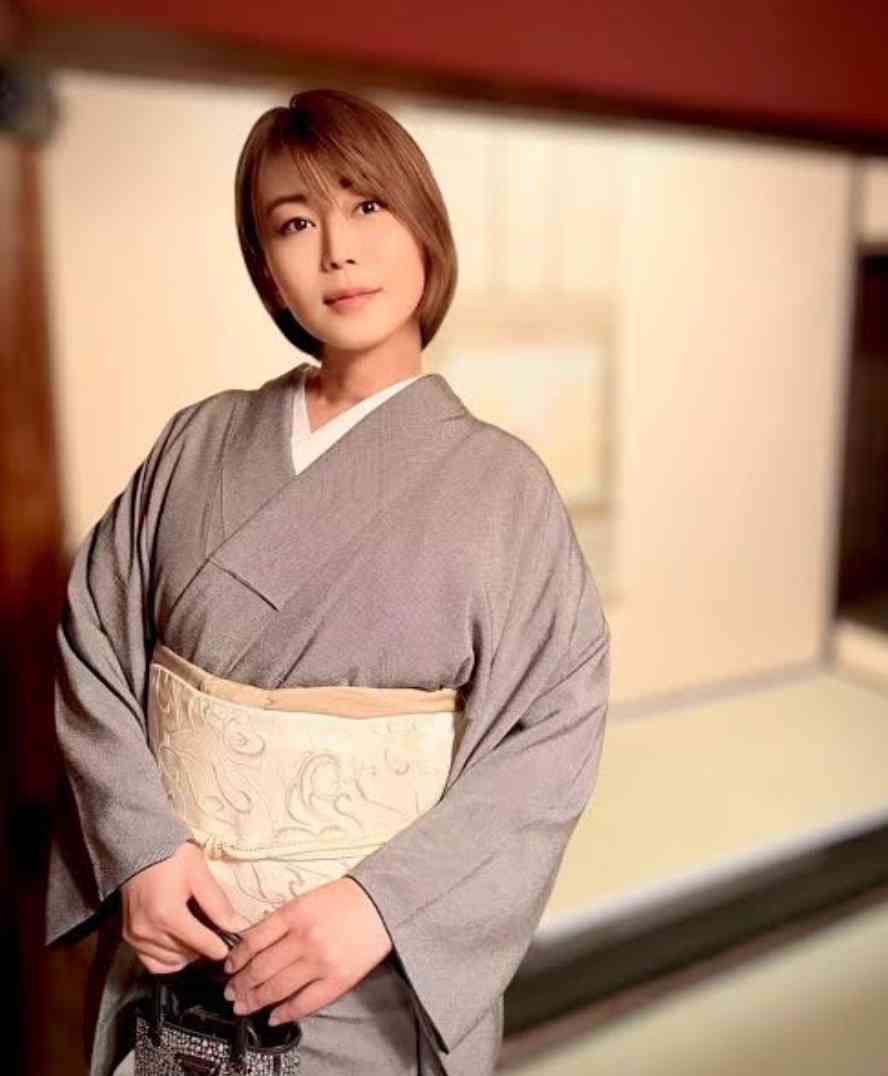 「メンズ美容ブーム」で男性に生きづらさ…？「やらなきゃいけないのか」「半ば義務」パーカー、ハーフパンツでも話題となる“おじさんへのルッキズム”