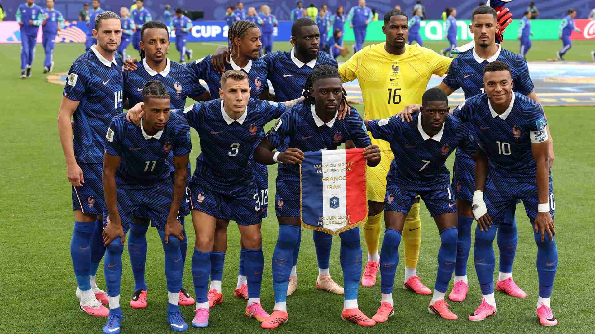 「アジアサッカーは時間の無駄」W杯ラウンド32で全滅に海外メディアが痛烈批判 アジア勢の優勝は「おそらく無理」「出場枠の無駄」