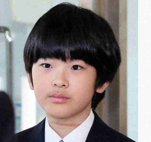 「男系男子には初代天皇のY染色体が…」“寝不足”高市首相が信奉するトンデモ理論《焼き鳥宴席ではVIVANTの話題も》