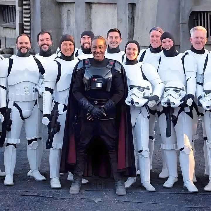 スター・ウォーズ/マンダロリアン・アンド・グローグーが好きな人
