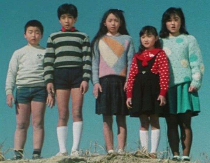 女の子用のズボンは「丈が短い」？ ある母親が投げかけた