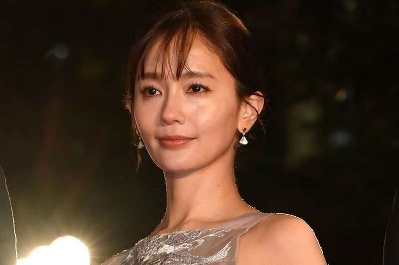 中村ゆり、腸閉塞でドラマ降板 菊地凛子が代役務める