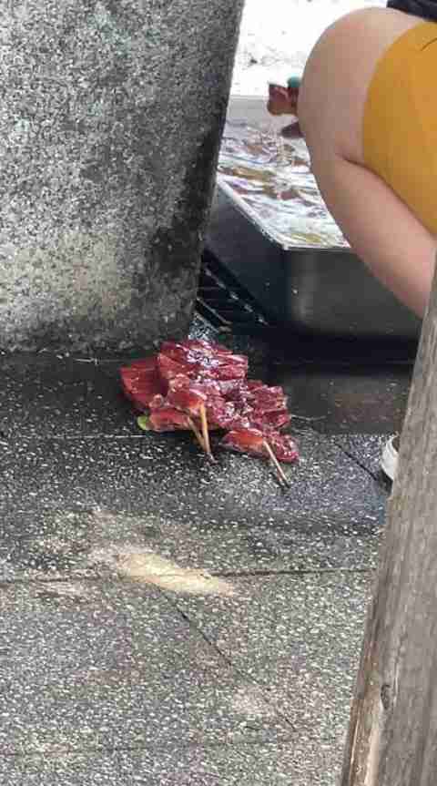 屋台の食べものは汚いでしょうか?