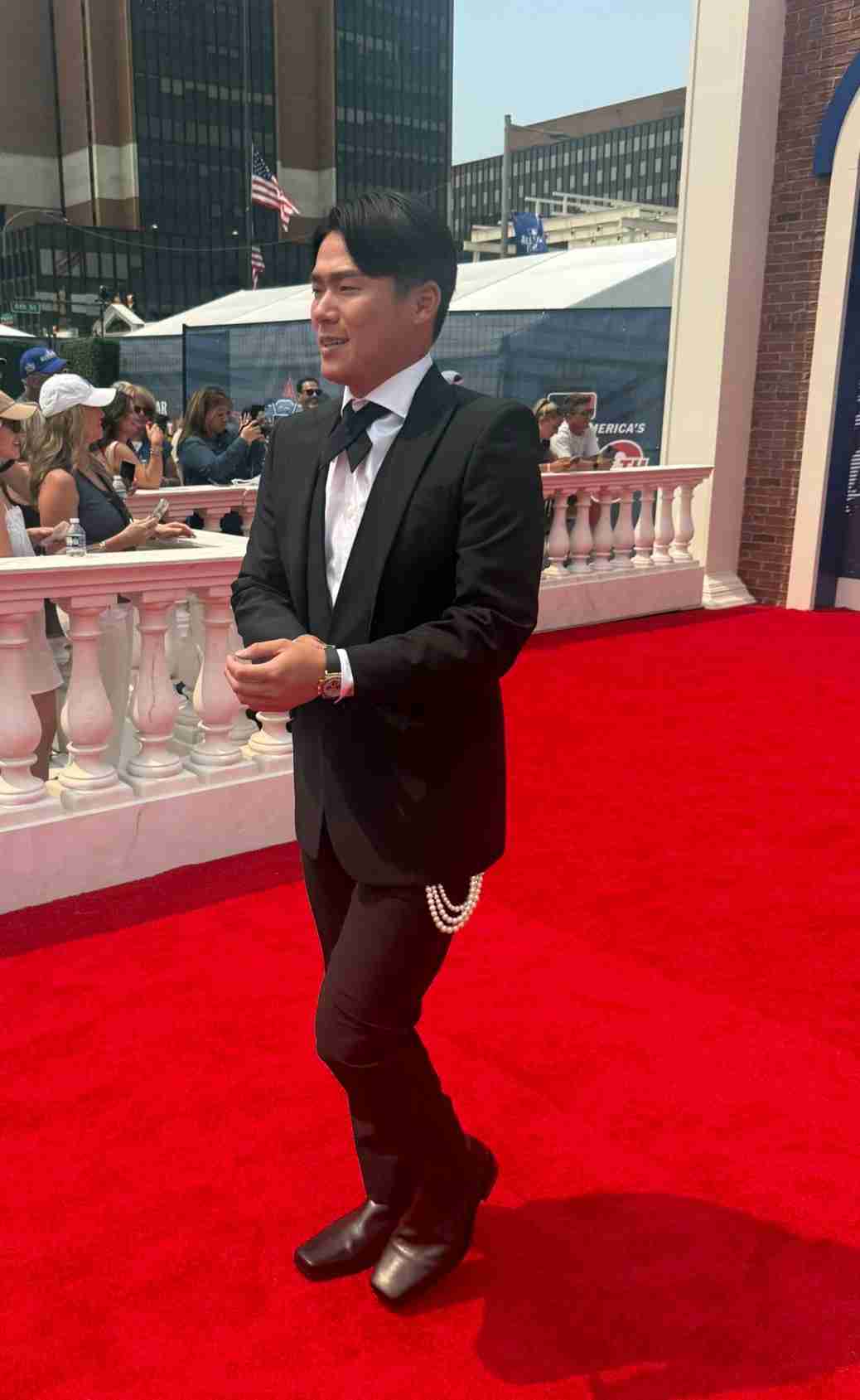 村上宗隆「うるせえと思ってます」 低かった下馬評に“本音” 通訳は直訳せずマイルド対応