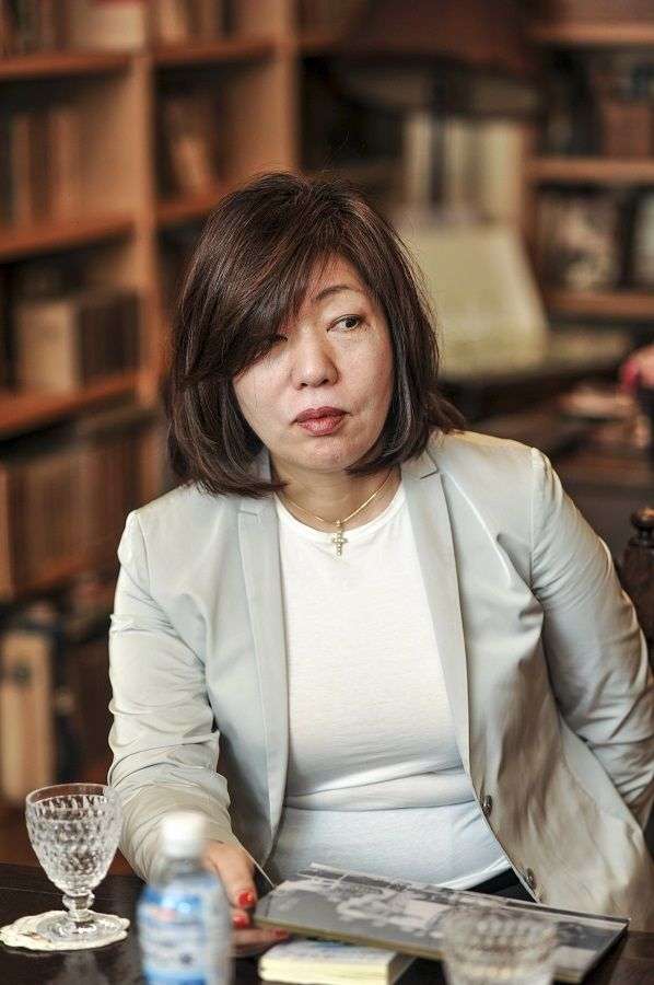 年を取ったらTシャツとデニムは＜鬼門＞…作家・林真理子「『いつまでも白いTシャツが似合うあなた』は幻想にすぎない」