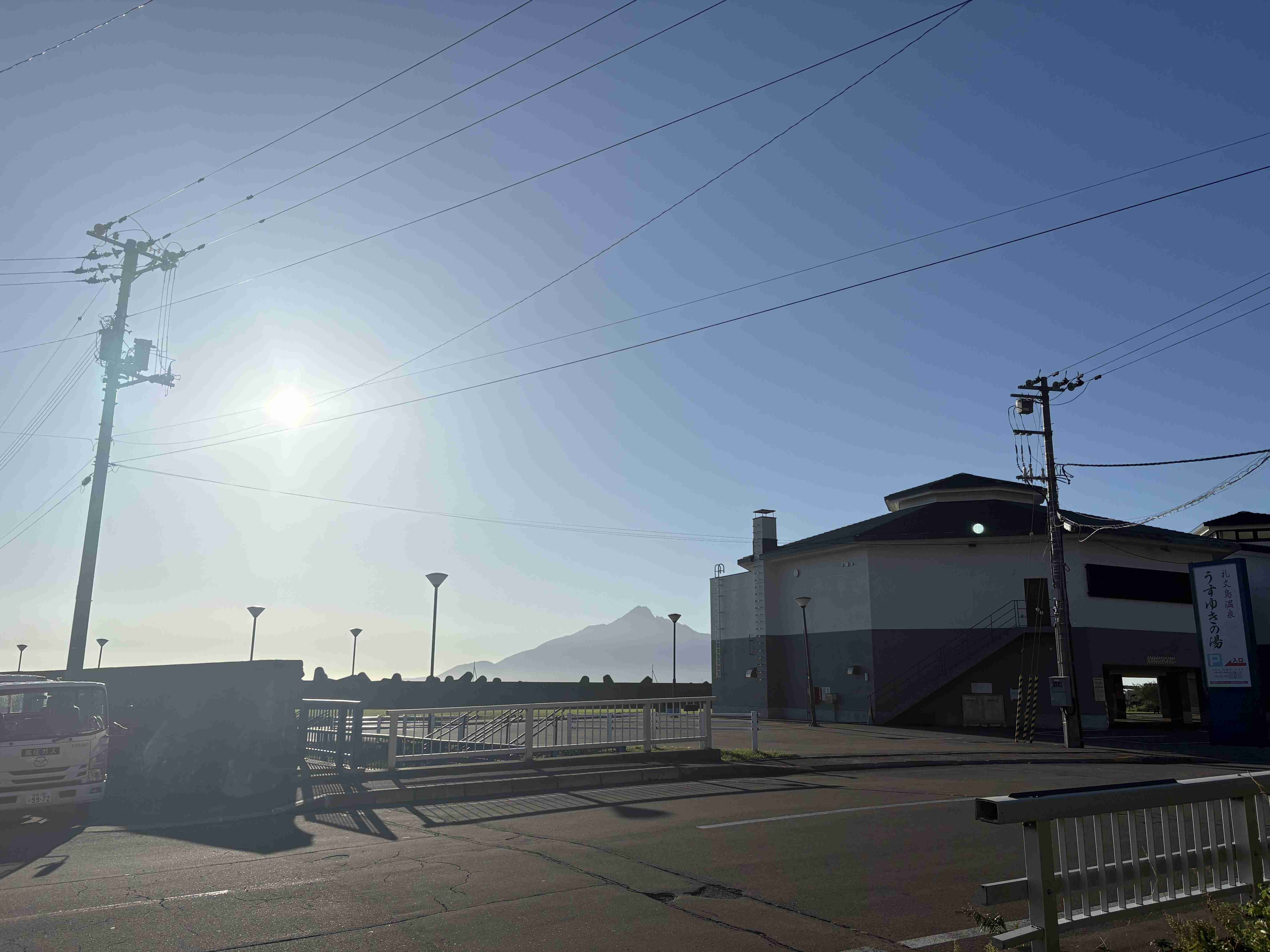 携帯に保存してある温泉街の画像を見せて下さい！♨️