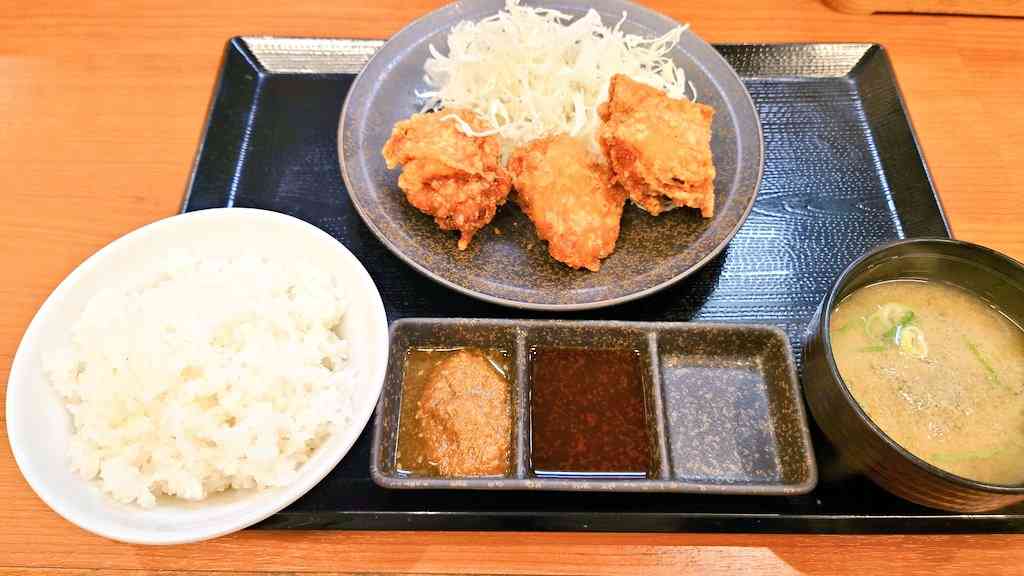 外食した写真見せて。