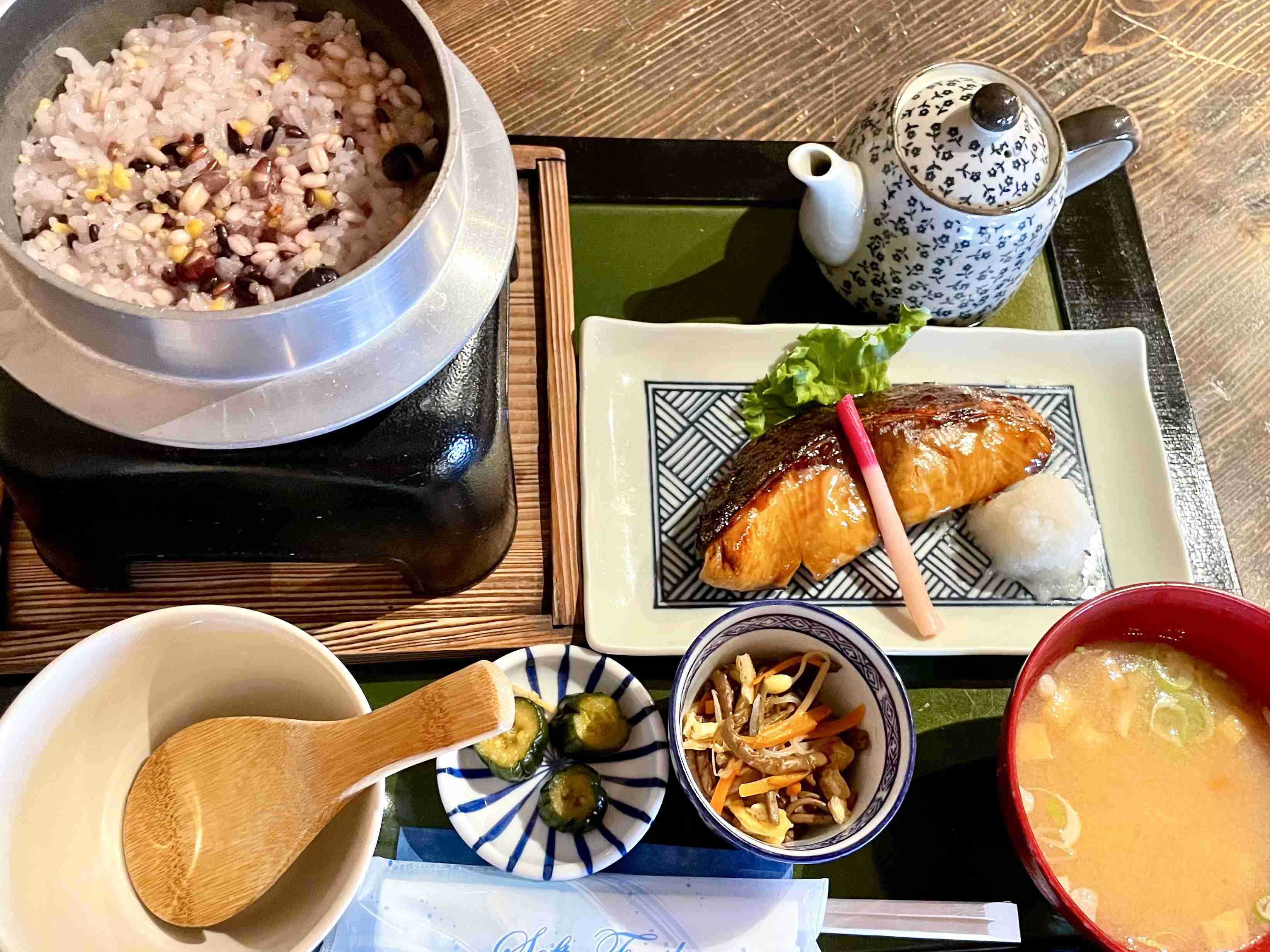 外食した写真見せて。