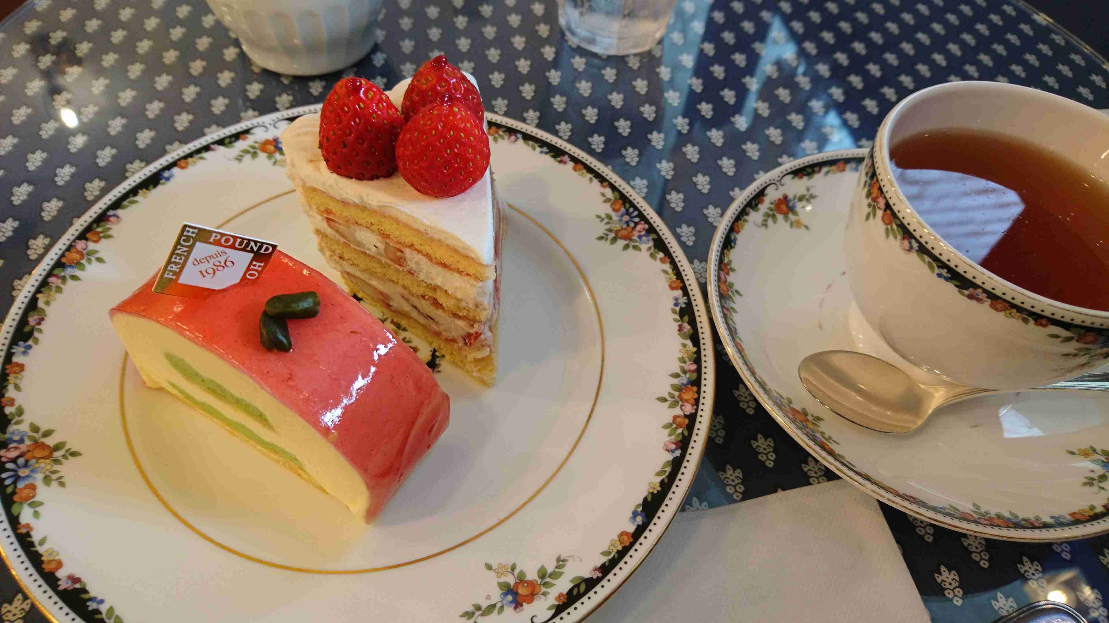 外食した写真見せて。