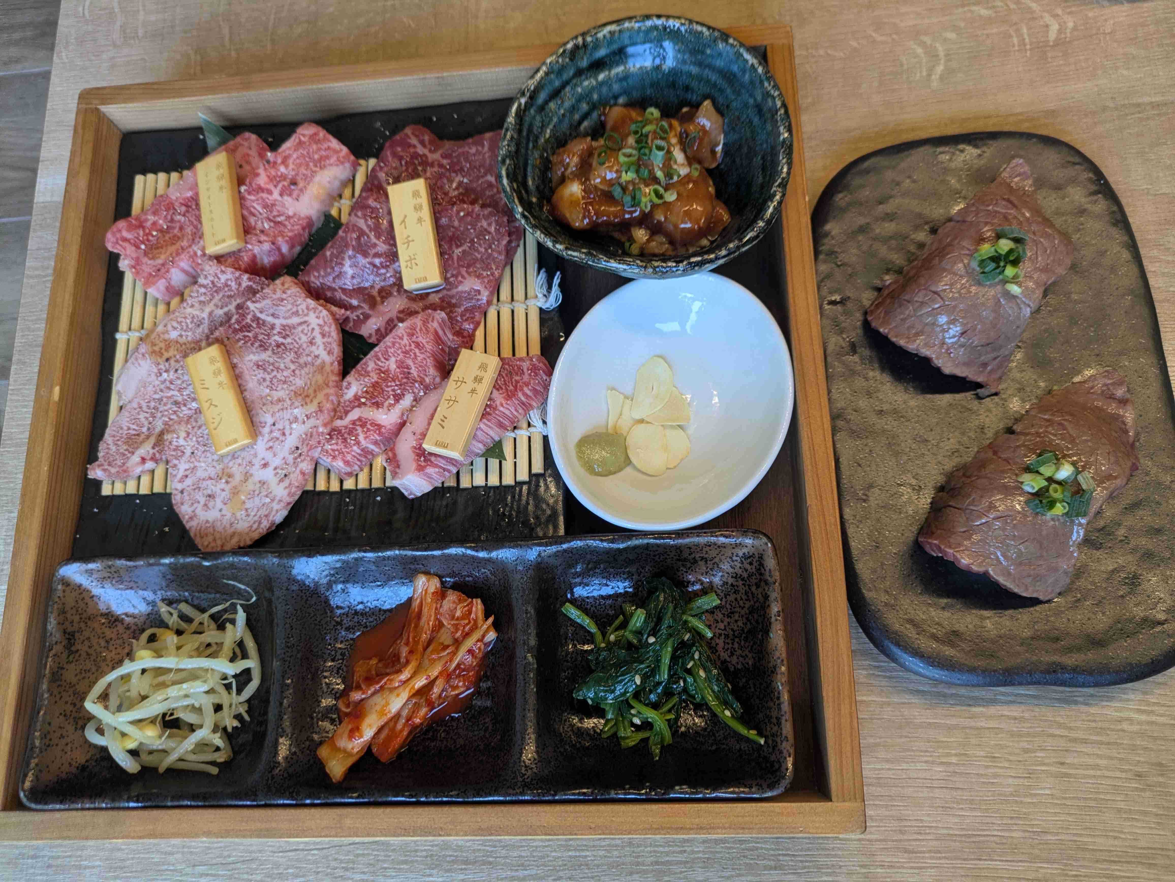 外食した写真見せて。