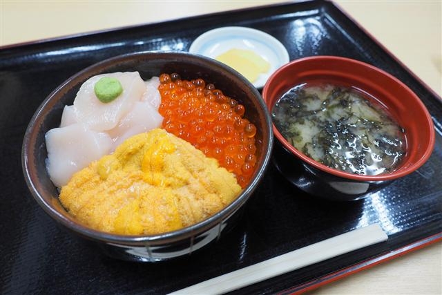 3品使って海鮮丼作るなら何を選びますか?