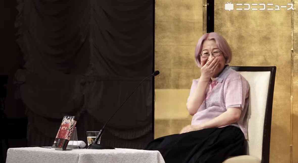 第175回芥川賞は小砂川チトさん「ゾンビ回収婦」、直木賞は朝倉かすみさん「けんぐゎい」 オードリーの若林正恭さん「青天」受賞ならず