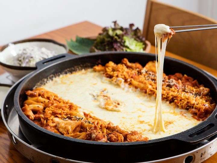 チーズ牛丼を注文するのが恥ずかしいです