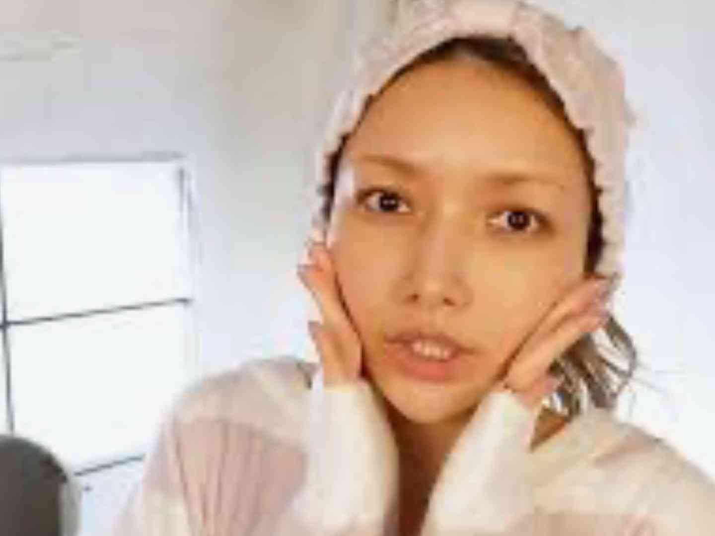 矢口真里「ボブヘアを楽しんでおります」...ヘアスタイル変えてかわいさ限界突破 「若がえってる」「可愛すぎ」