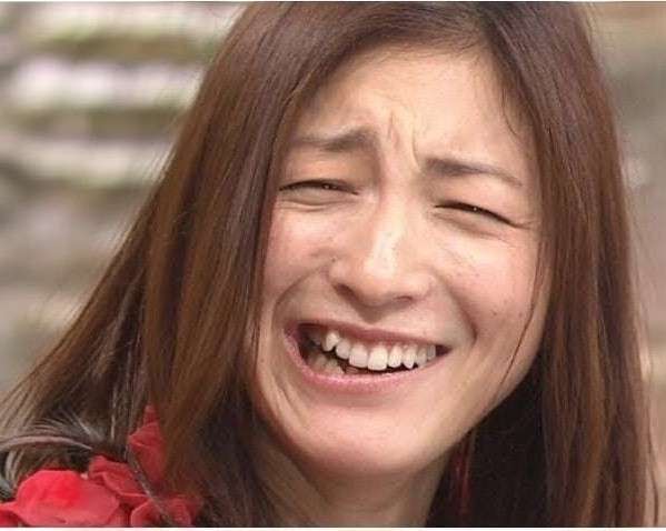 片眉を上げる表情が好き