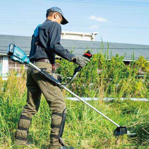 都会から田舎に引っ越した人が、早朝の草刈りに対して、役所にクレームを入れたら地元住民に全力排除される「朝からやらないと暑くて死んじゃうの」