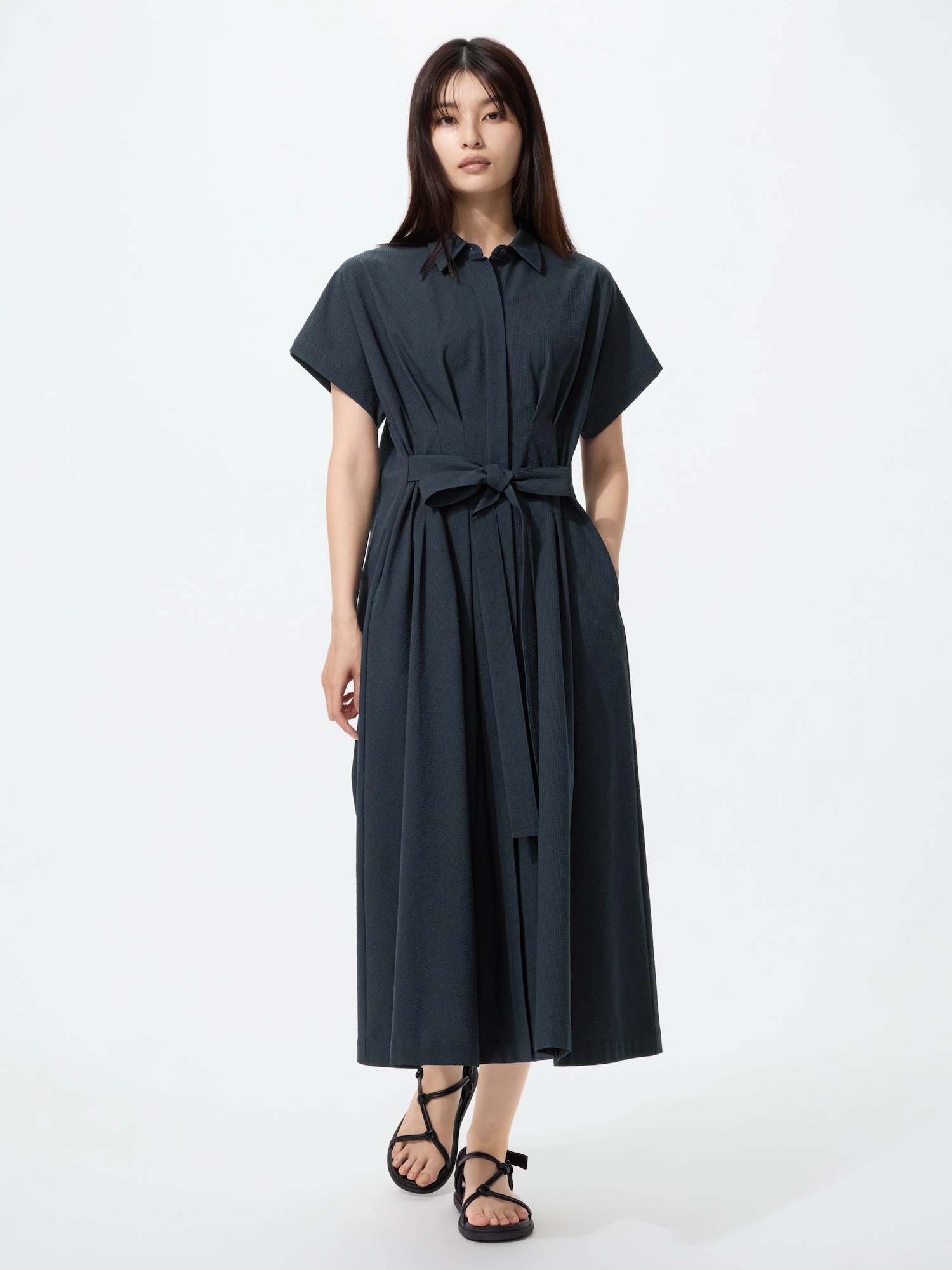40代以上の夏ワンピース 5000円ユニクロ系ワンピース