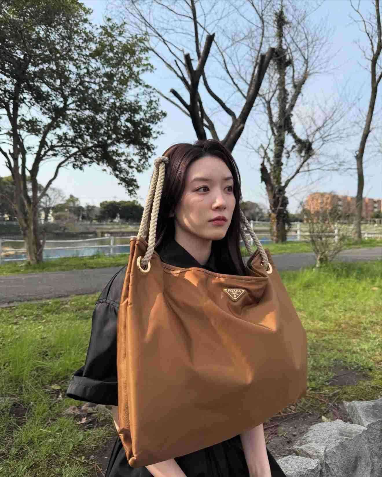 《約1年ぶりに公の場》永野芽郁、厳戒態勢のフォトブック発売記念イベントでファンと笑顔の再会 「35才くらいに子供がほしい」と赤裸々トーク