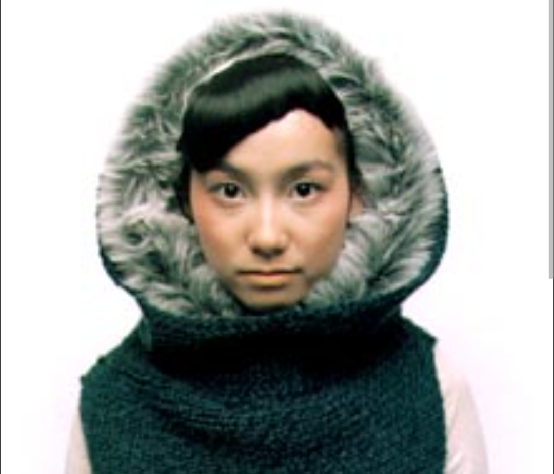 篠原ともえ、“シノラー”時代の写真に「夢中で駆け抜けた青春時代がよみがえります」