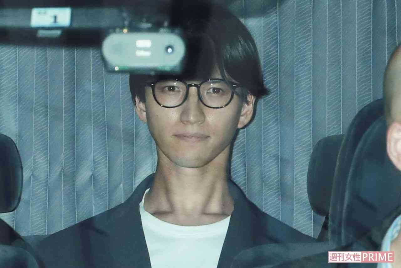 「え?田口淳之介?」〝雰囲気ガラリ〟40歳の近影に「実年齢より随分若く見える」「なんかオトナになられた」の声、ミュージカル俳優と2Sに反響