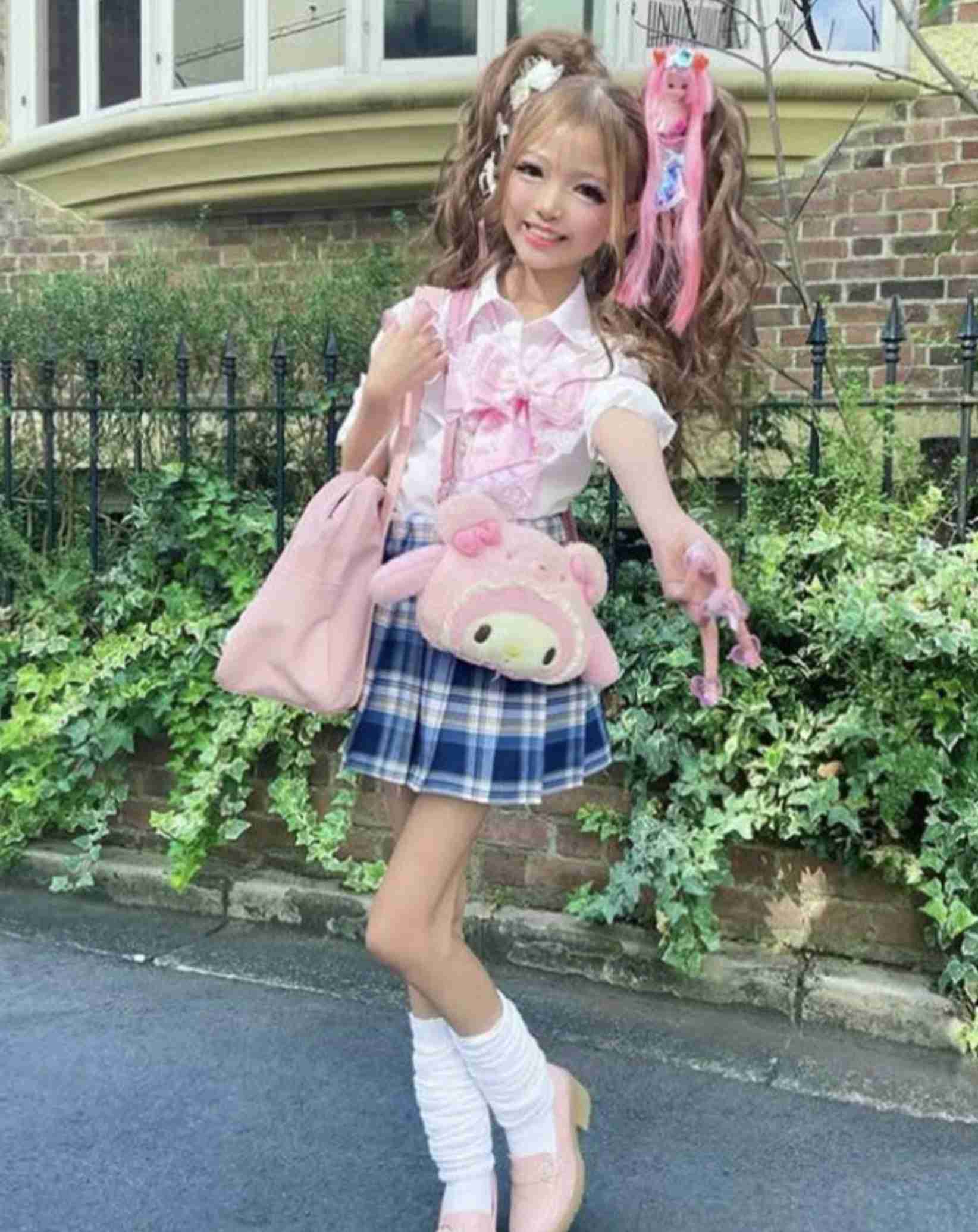 小学生姫ギャル・りりぴ(12)、最新の姿に「痩せすぎ」「大丈夫?ちゃんとご飯食べてね」など心配の声