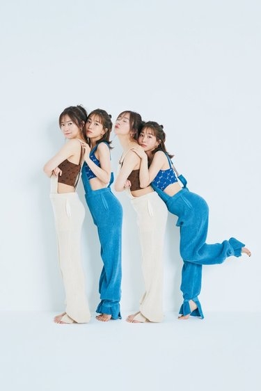 田中みな実 亀梨和也と結婚&妊娠発表後初登場、10cm超ヒール&背中も横も攻めたドレスで祝福に笑顔「ありがとうございます」おなかふっくら
