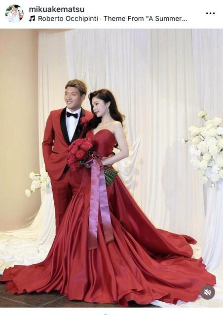 堂安律の美人妻 ベビーカーにエルメスのバーキン、ボッテガにロエベ…ママバッグも洗練!「髪はひとつ結び一択!笑」近況報告
