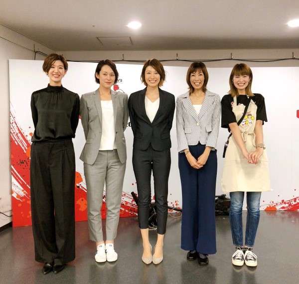 「これマジなの?」「頭身バグってる」188センチのワンピース…〝プリンセス・メグ〟栗原恵さん最新ショットに仰天「あーもぅ保存!!」