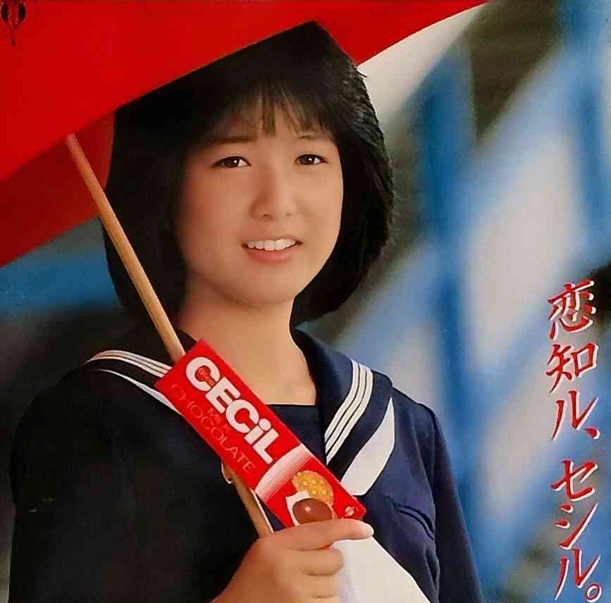 傘をさしてる芸能人が見たい☔️