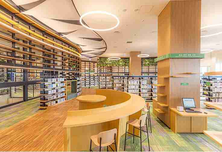新しいお洒落な図書館が羨ましい