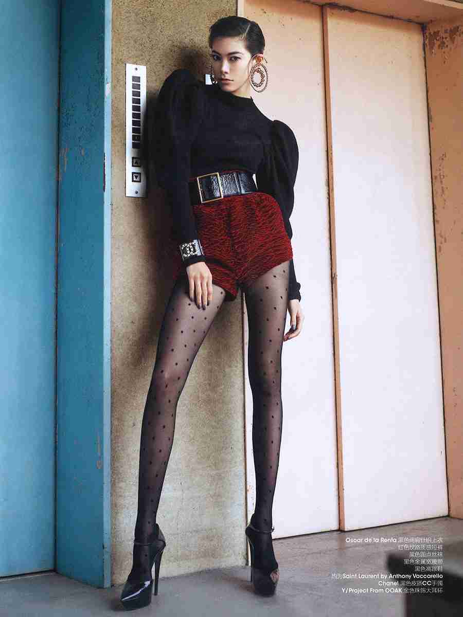 モデルを愛でるトピ