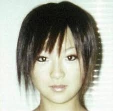 「目のやり場に困るわ」元バラエティ女王・鈴木奈々(38) 新幹線内での“バスト強調”私服が話題…テレビ露出激減も“3億円豪邸”の現在地