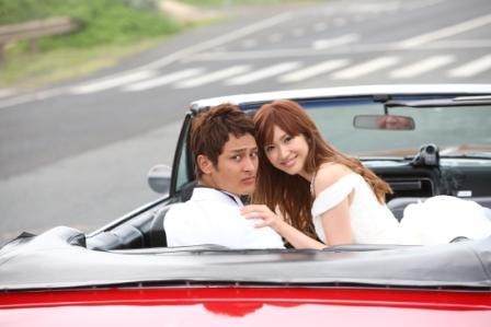 40歳迎えたダルビッシュと妻・聖子さんが結婚10周年! 思い出の「コートウェディング」ショット披露