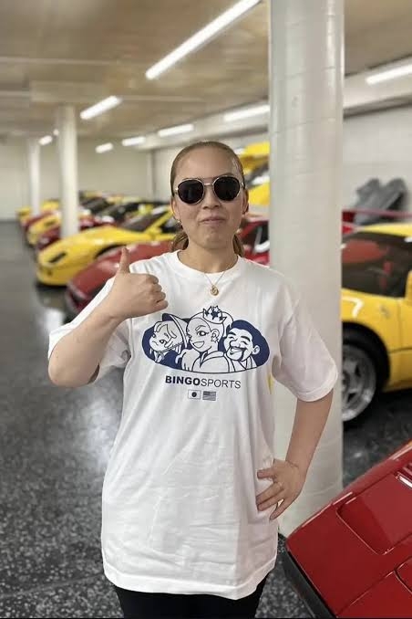 DA PUMP・ISSA、両腕びっしりタトゥー&金髪ロン毛のワイルド近影に「ごきげんなお顔ですね」 “平成のモテ男”は現在2児のパパに