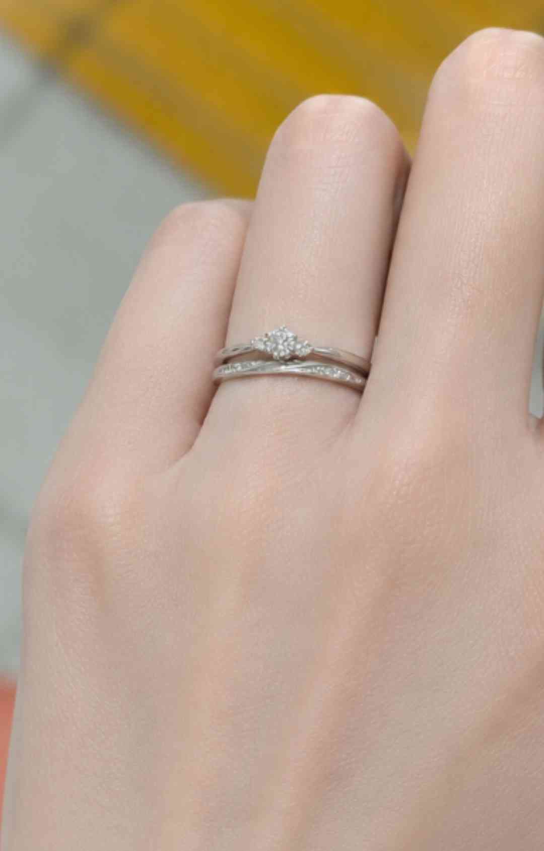 婚約指輪、結婚指輪見せてください！！
