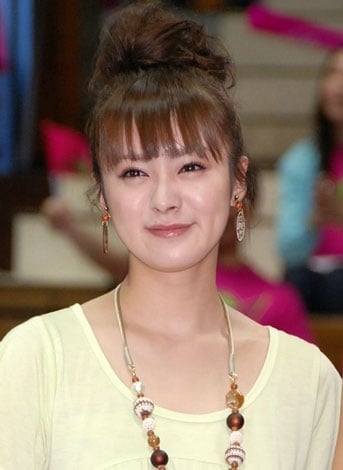 【画像】有名人のお団子ヘアが見たい