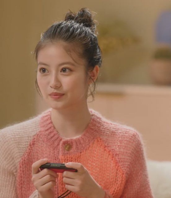 【画像】有名人のお団子ヘアが見たい