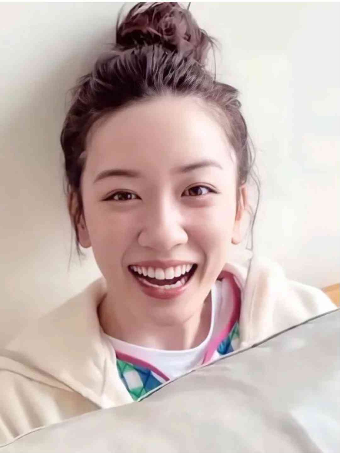 【画像】有名人のお団子ヘアが見たい