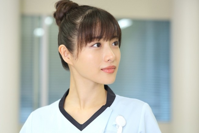 【画像】有名人のお団子ヘアが見たい