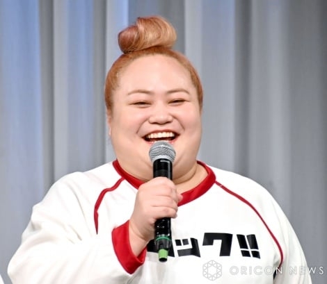【画像】有名人のお団子ヘアが見たい