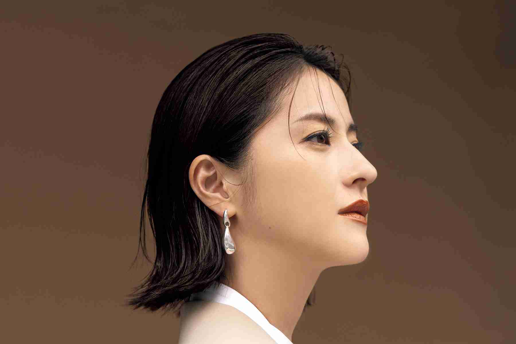 横顔が綺麗な有名人